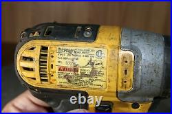DEWALT DCF885 1/4 20v Max Impact Driver Tool Only (Used 1 light not working)