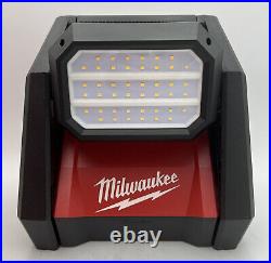 Milwaukee 2366-20 M18 18V 4000 Lumens ROVER LED AC/DC Flood Light Tool-Only