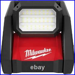 Milwaukee Flood Light 18-V Li-Ion Cordless 4000 Lumens LED AC/DC (Tool-Only)
