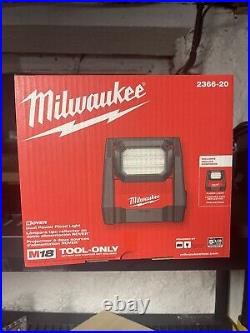 Milwaukee M18 18V Lithium-Ion LED Work Light Multicolor (2366-20) (Tool Only)