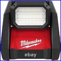 Milwaukee ROVER Dual Power Flood Light 4000 Lumens AC/DC Flood Light (Tool-Only)
