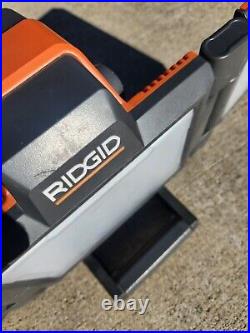 RIDGID R8694221B 18-Volt Hybrid Folding Panel Light 01p2, tool Only, Tested